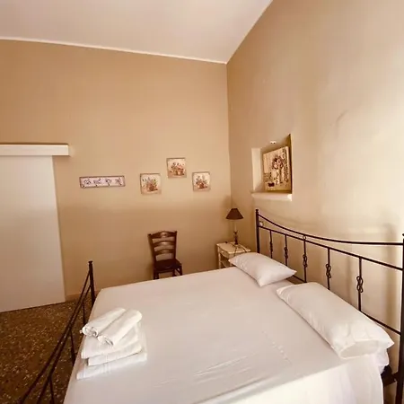 Alojamento de Acomodação e Pequeno-almoço Quasimare Porto Cesareo